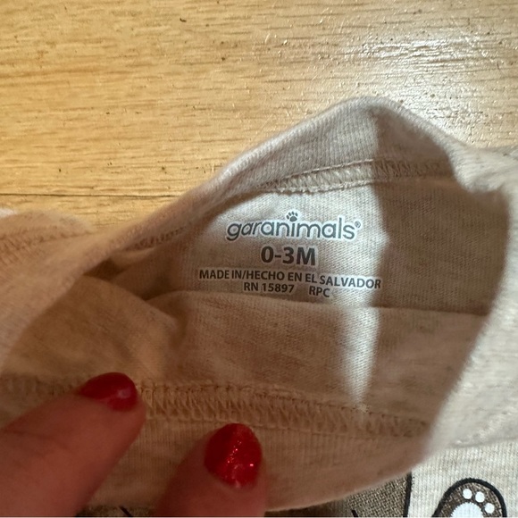 2/$10 Sale! Garanimals Long Sleeved Bear, Racoon and Fox Shirt Size 0-3 Months - Picture 3 of 4